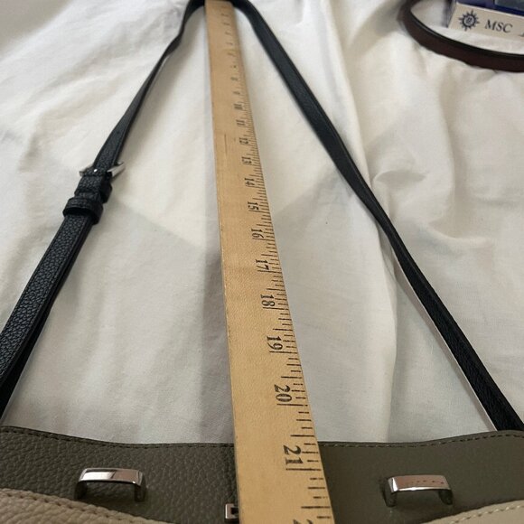 DKNY Avelle Small Crossbody Faux Leather Purse Bag (No Stachel Handles) Unused - Picture 14 of 16